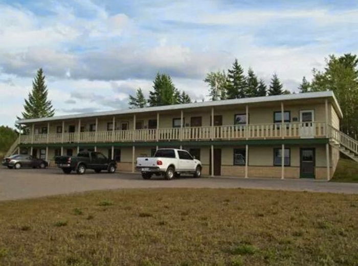 Beekers Grub and Lodging (Corner Cafe & Motel ) - Web Listing
